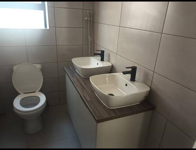 3 BEDROOM HOUSE FOR SALE IN AQUAPARK